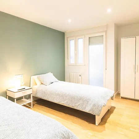 Bobes I Διαμέρισμα *