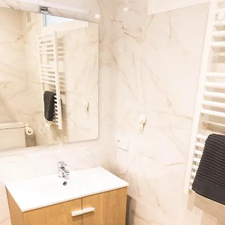 Bobes I Διαμέρισμα