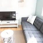 Bobes I